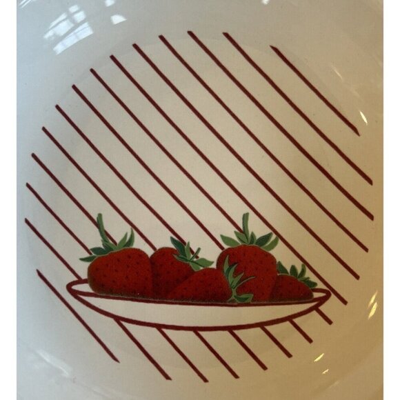 Mikasa Fresh Fruit Strawberries Set Of 6 Soup Bowls 8.5" Vintage Made in Japan - Picture 2 of 4